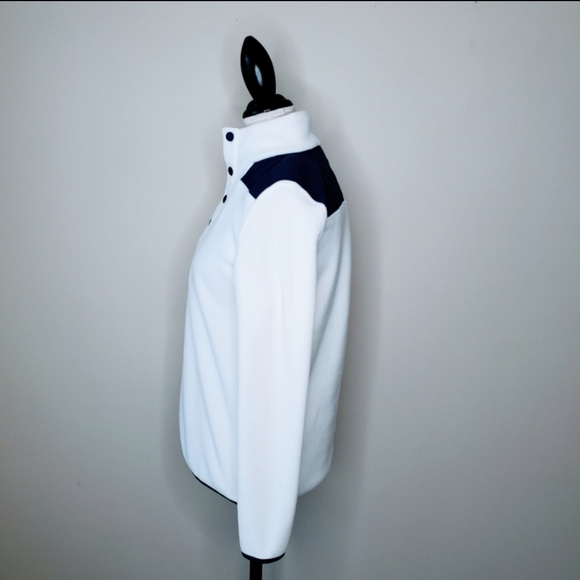 Vineyard Vines | NWOT XS White Sherpa Fleece Snap Placet Pullover - Picture 9 of 15